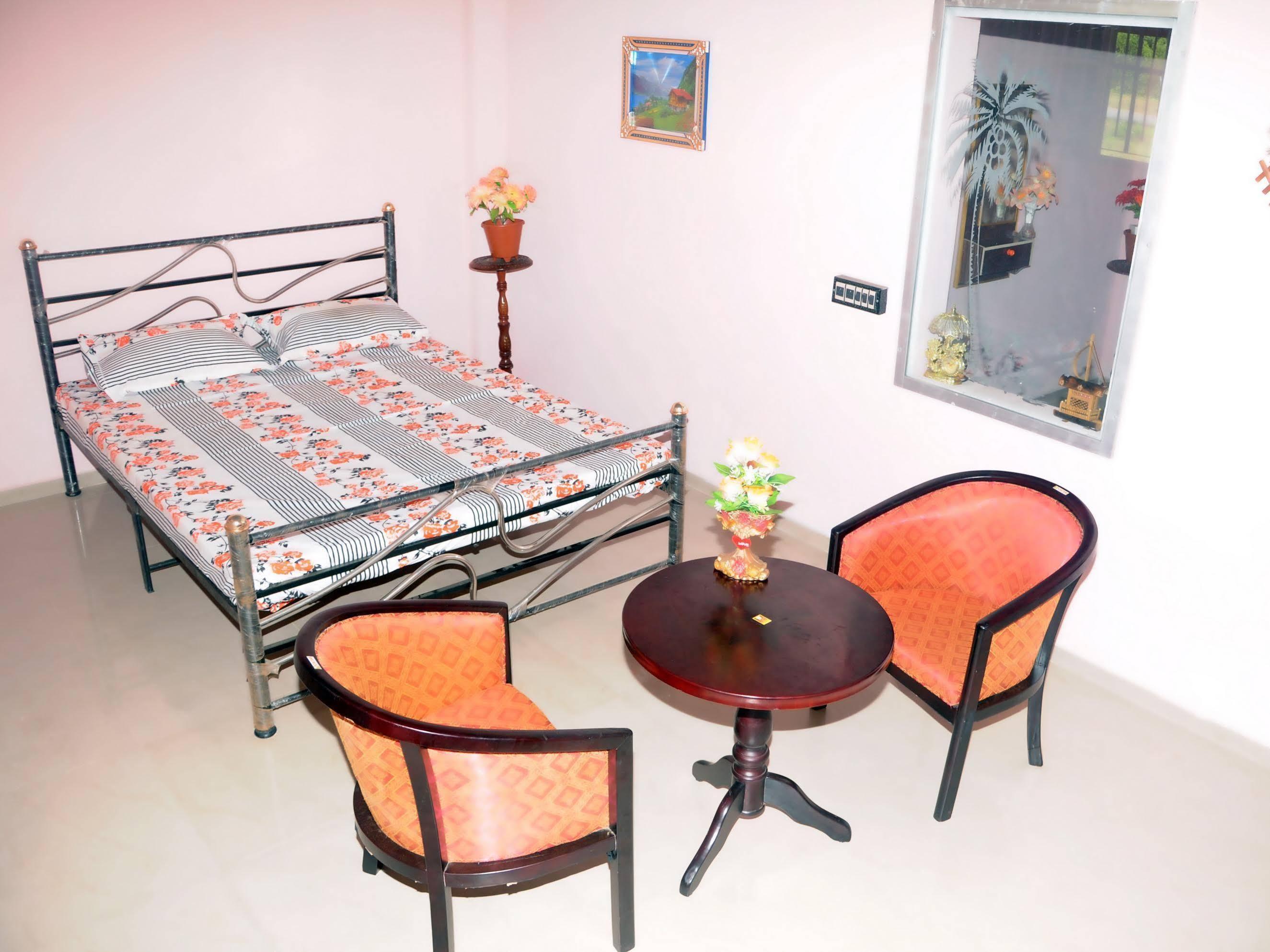 Sathwik Homestay Kumta Ngoại thất bức ảnh